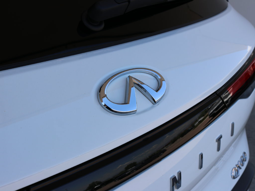 Used 2025 INFINITI QX60 Pure AWD/4WD image 38
