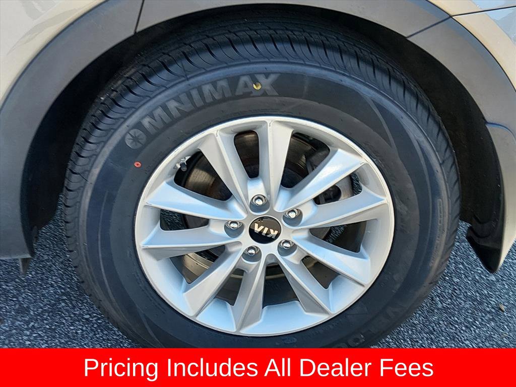 Used 2019 Kia Sorento FWD V6 image 18