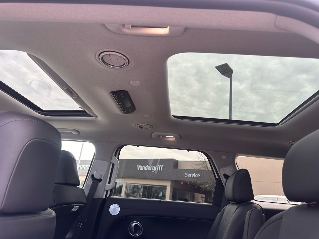 Certified 2026 Hyundai Palisade Limited image 34