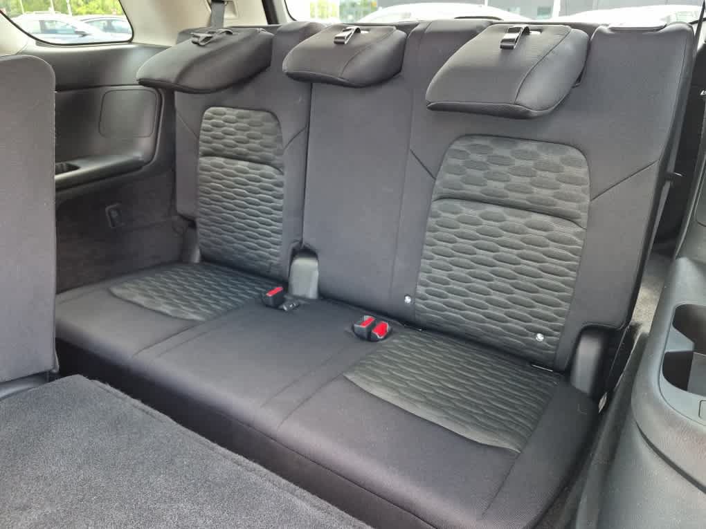 Used 2023 Nissan Pathfinder SV AWD/4WD image 7