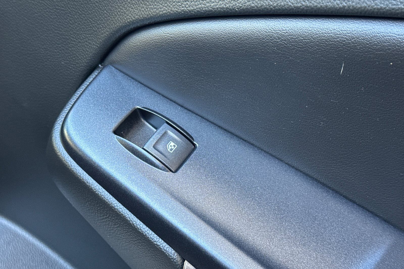 Used 2018 Chevrolet Tahoe LT image 22