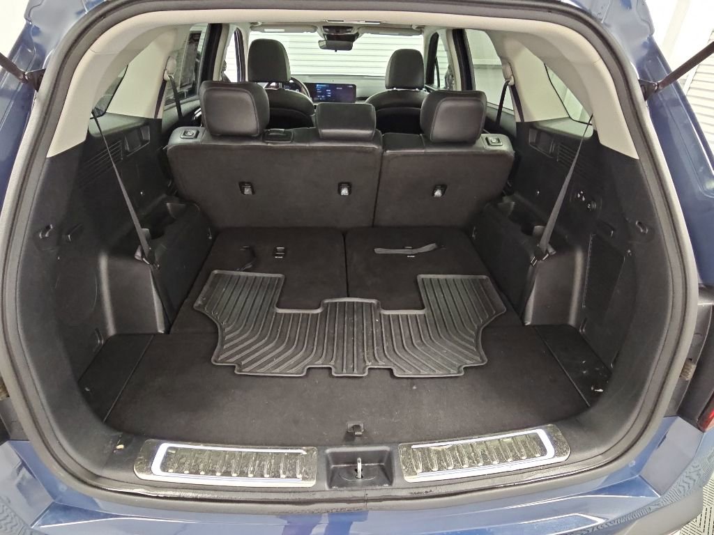 Used 2024 Kia Sorento S w/ Panoramic Sunroof Package FWD image 32