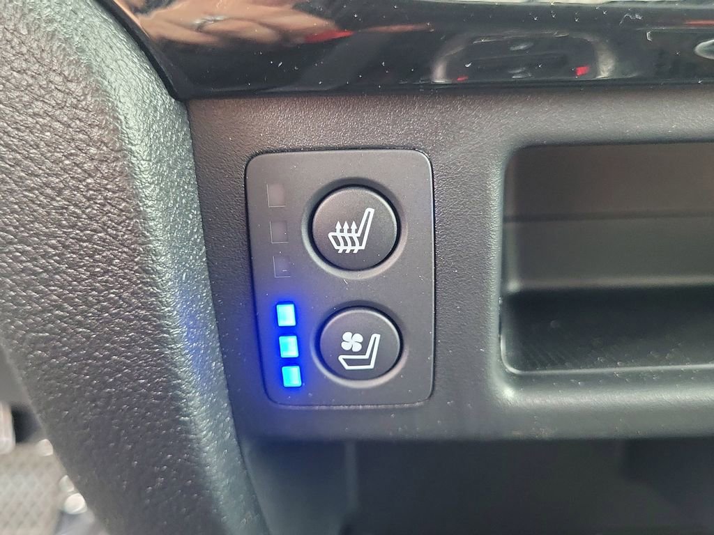 New 2026 Honda Ridgeline Black Edition image 16