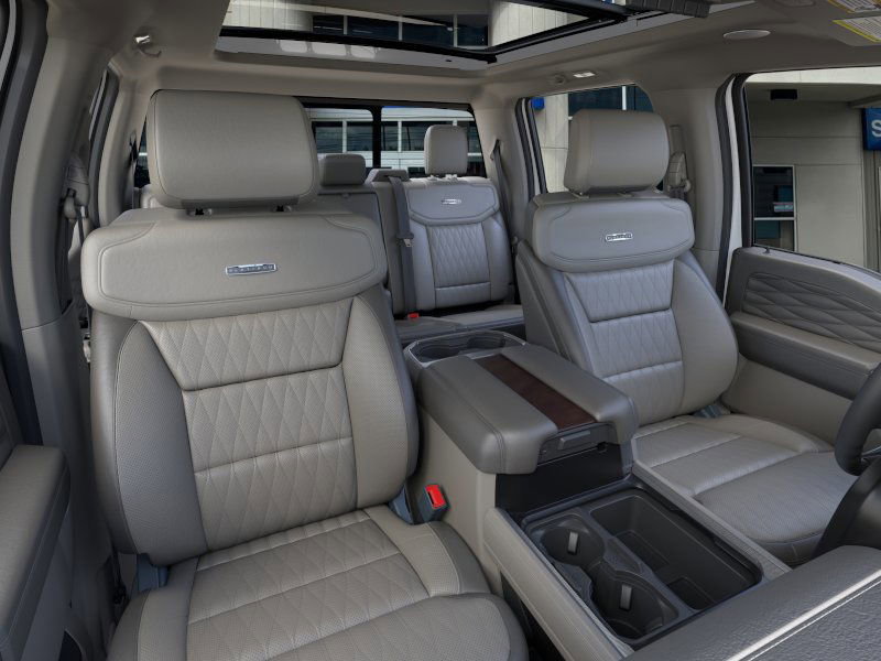 New 2025 Ford F250 Platinum w/ Platinum Plus Package image 10