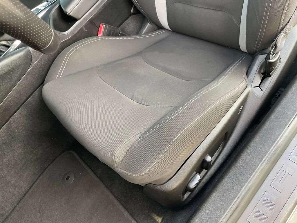 Used 2020 Chevrolet Camaro SS image 22