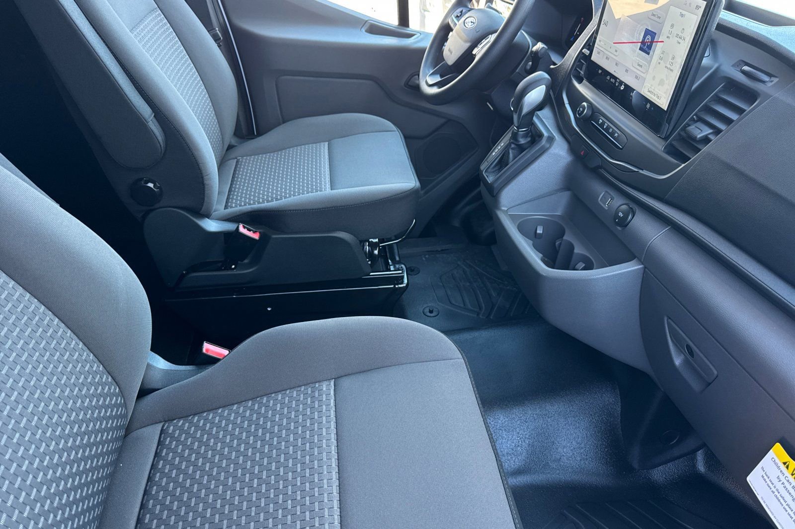 New 2026 Ford Transit 250 148 Medium Roof w/ Load Area Protection Package image 14