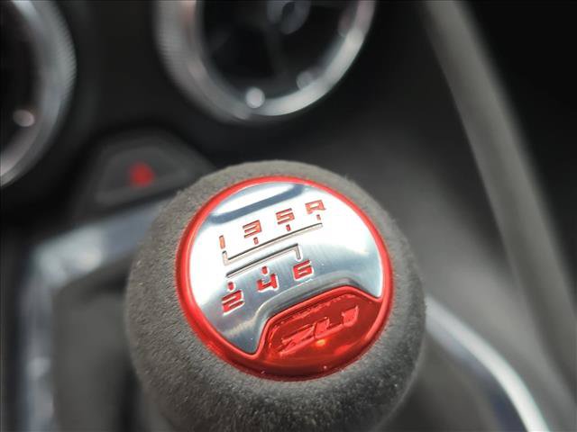 Used 2022 Chevrolet Camaro ZL1 RWD image 17
