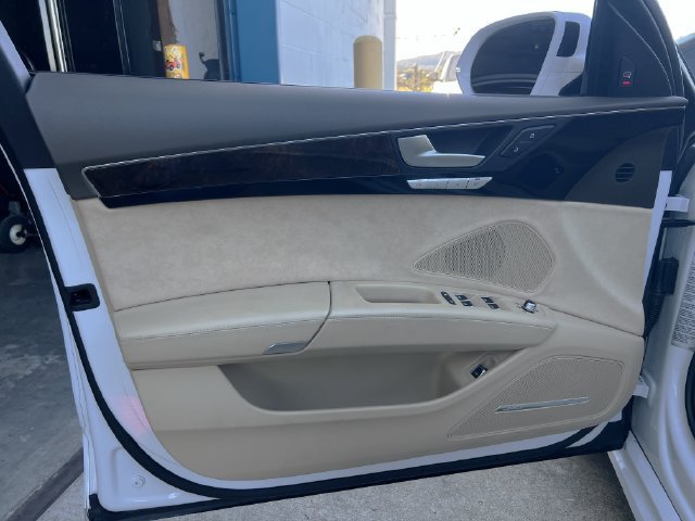 Used 2018 Audi A8 L 3.0T w/ Executive Package AWD/4WD image 10