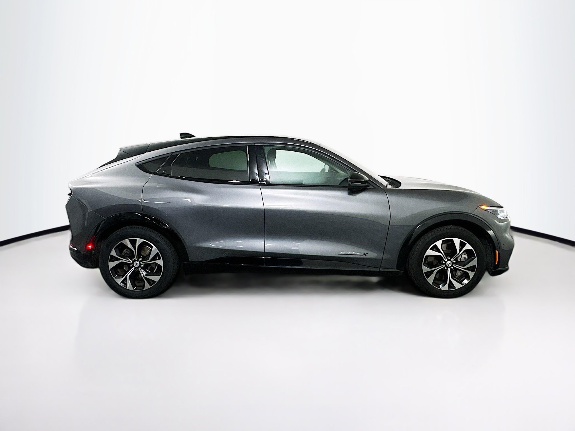 Used 2023 Ford Mustang Mach-E Premium RWD image 10