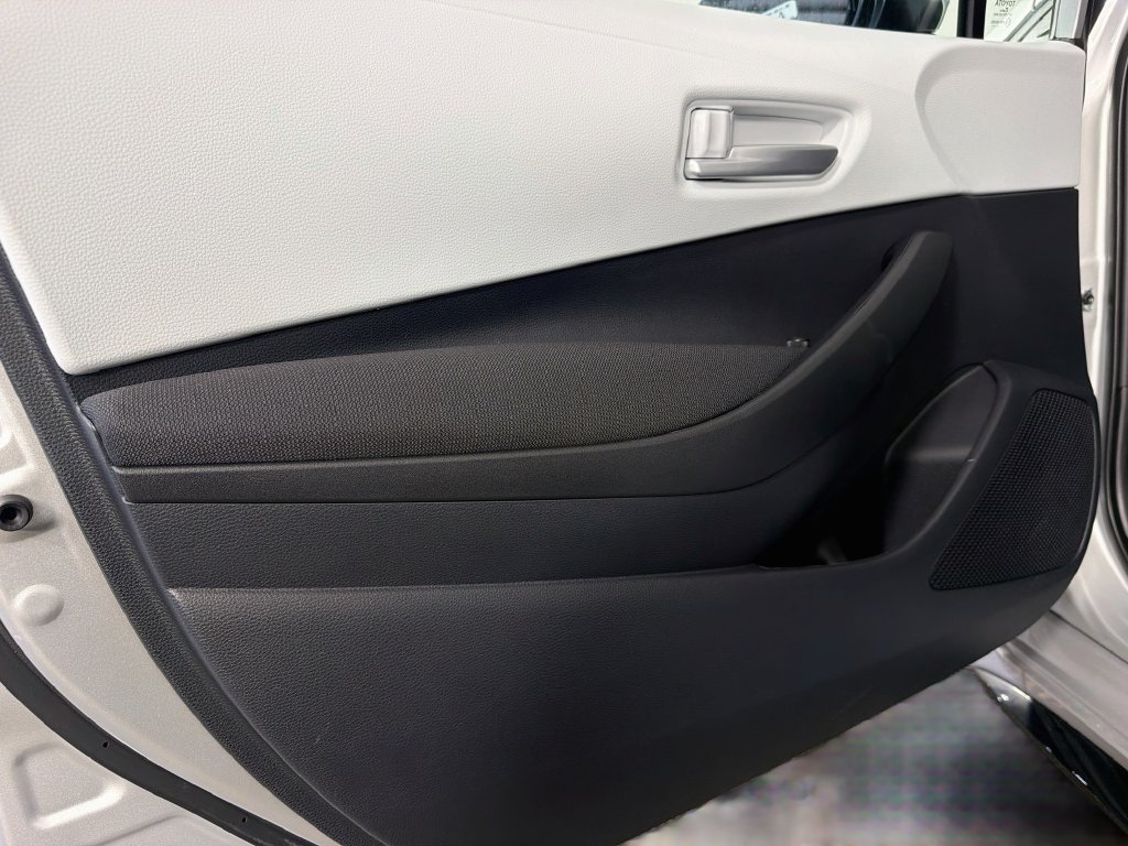 New 2026 Toyota Corolla SE FWD image 12