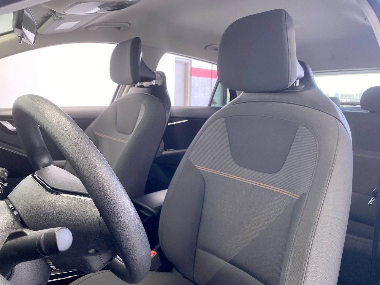 Certified 2025 Kia Niro LX FWD image 19