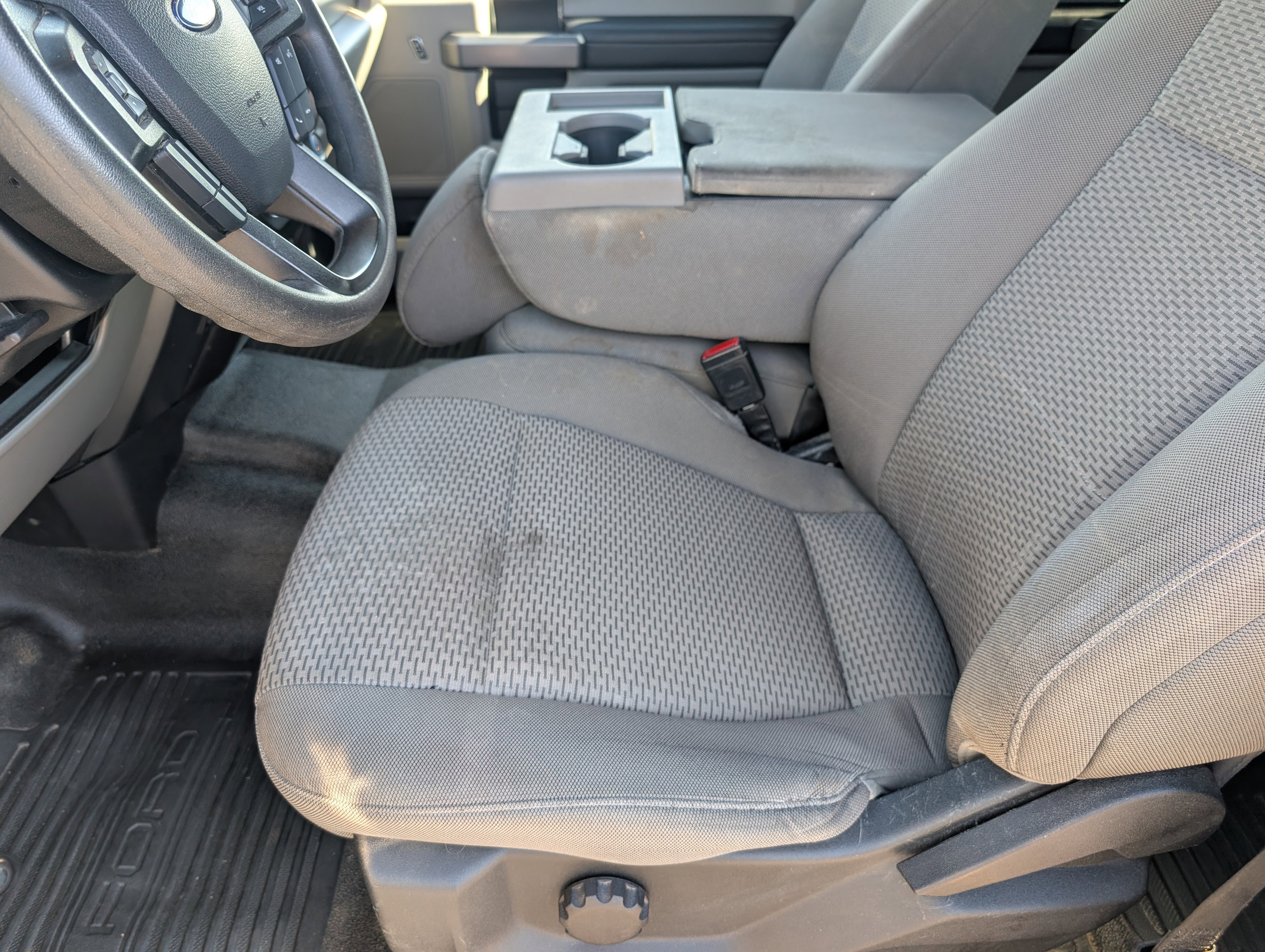 Used 2020 Ford F250 XLT AWD/4WD image 11