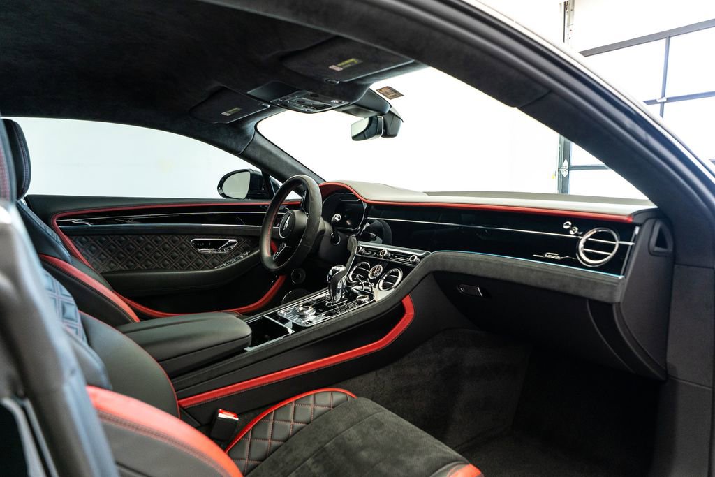 Used 2022 Bentley Continental GT Speed image 14
