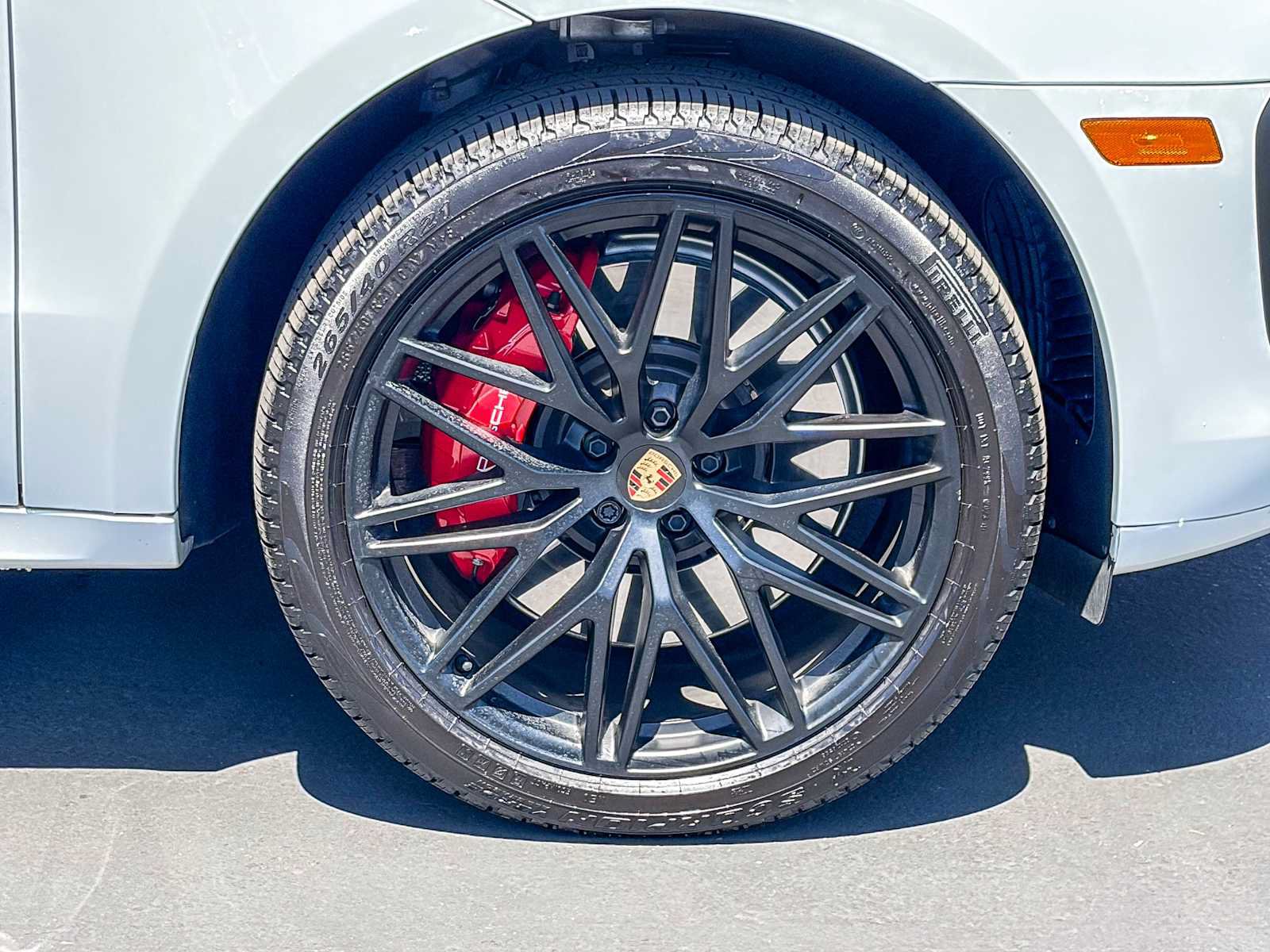 Used 2023 Porsche Macan GTS AWD/4WD image 9
