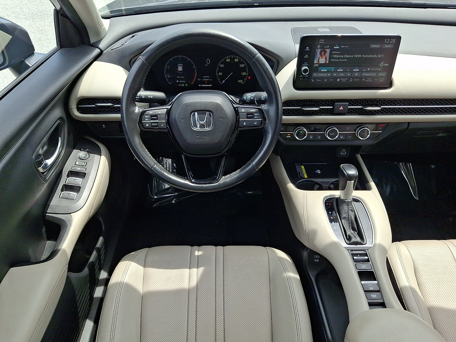 Used 2024 Honda HR-V EX-L image 11