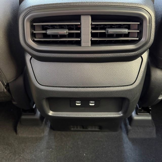 New 2026 Honda Pilot Sport image 19