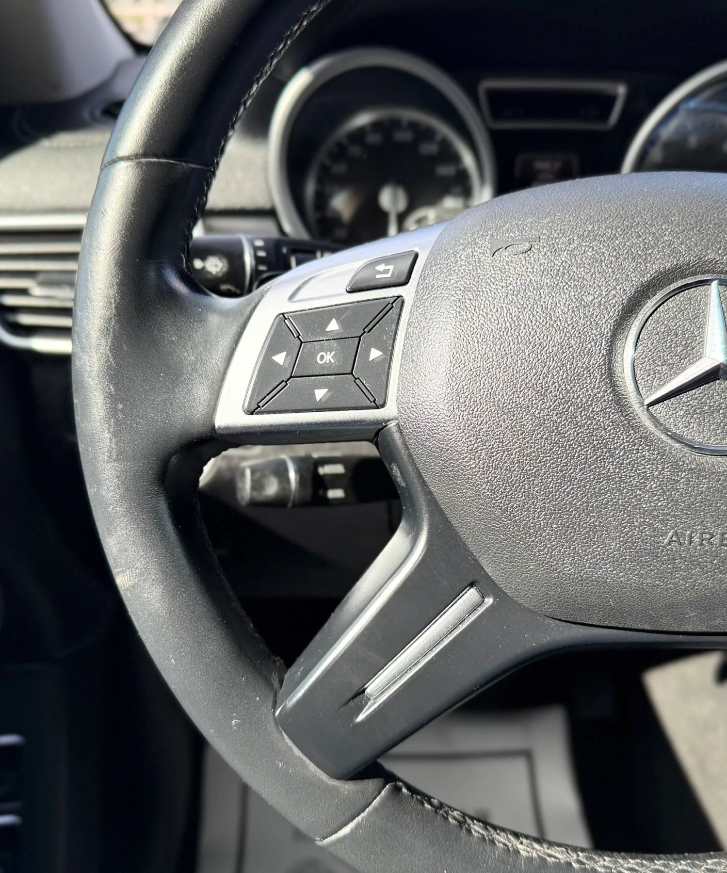 Used 2016 Mercedes-Benz GL 450 4MATIC image 14