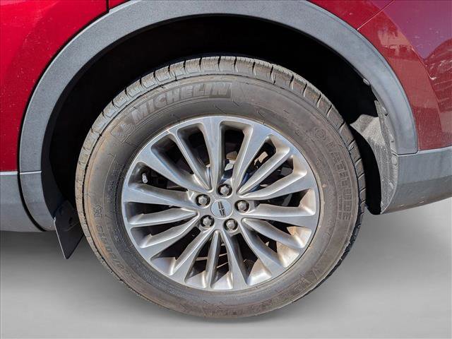 Used 2018 Lincoln MKX Select w/ Select Plus Package image 3