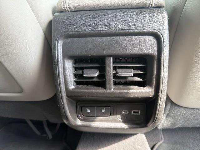 Used 2019 Cadillac XT4 Premium Luxury AWD/4WD image 34
