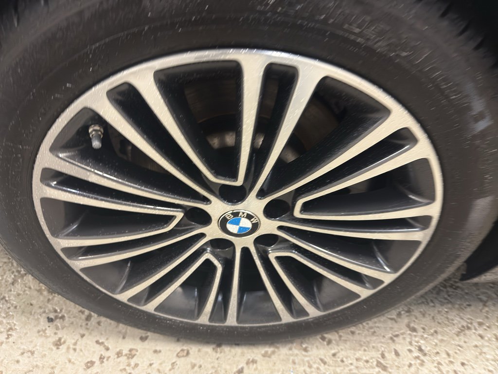 Used 2017 BMW 530i xDrive image 36