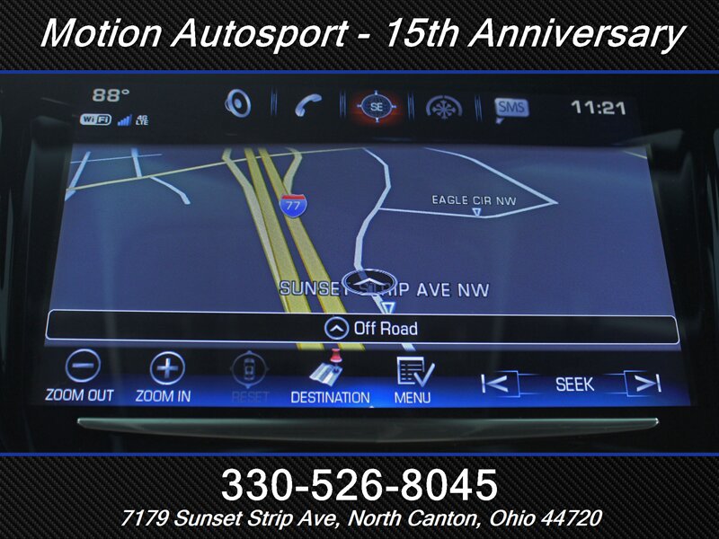 Used 2020 Cadillac Escalade Luxury w/ Escalade Sport Edition AWD/4WD image 19