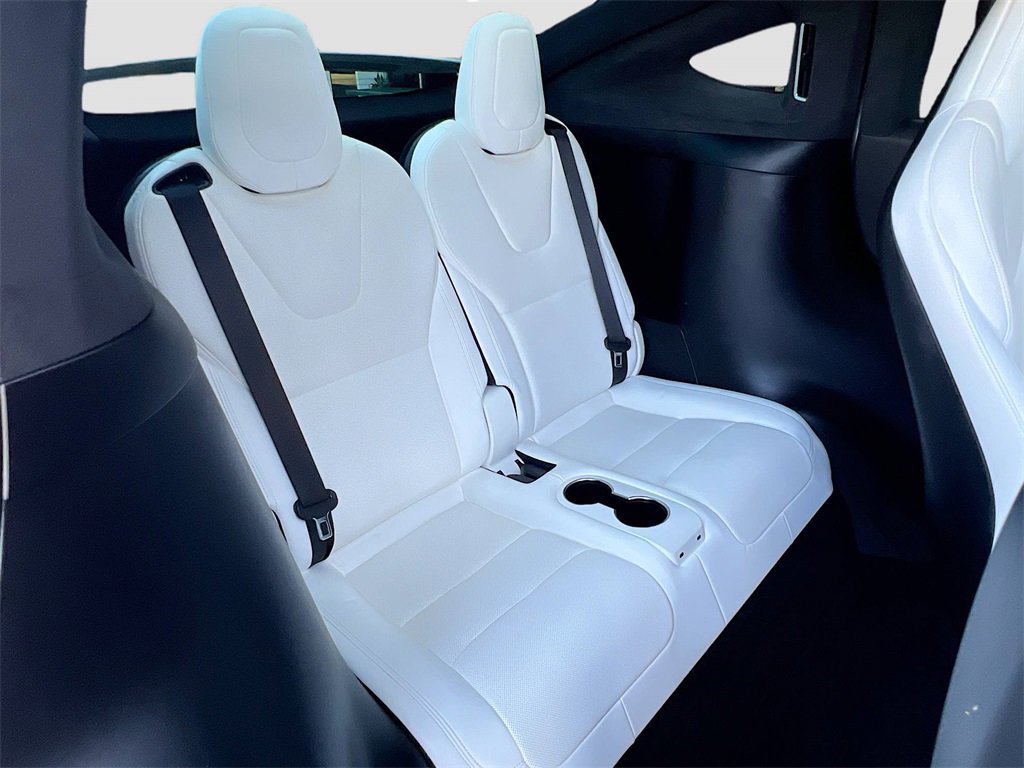 Used 2022 Tesla Model X image 26