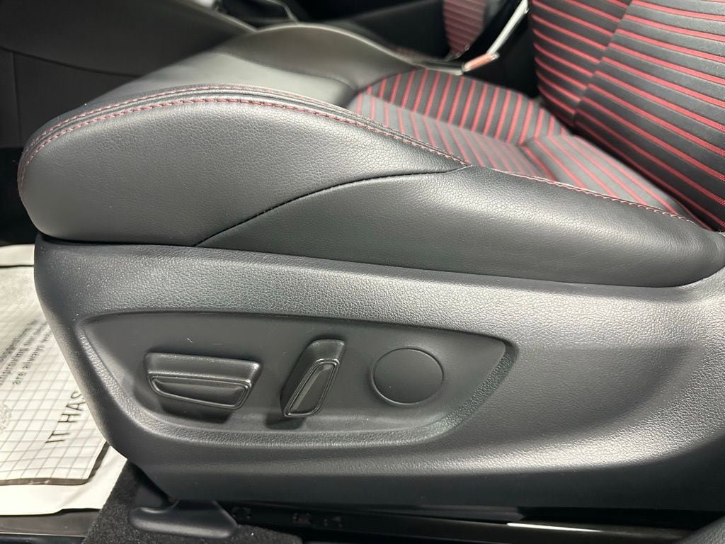 Used 2025 Toyota Corolla XSE FWD image 12