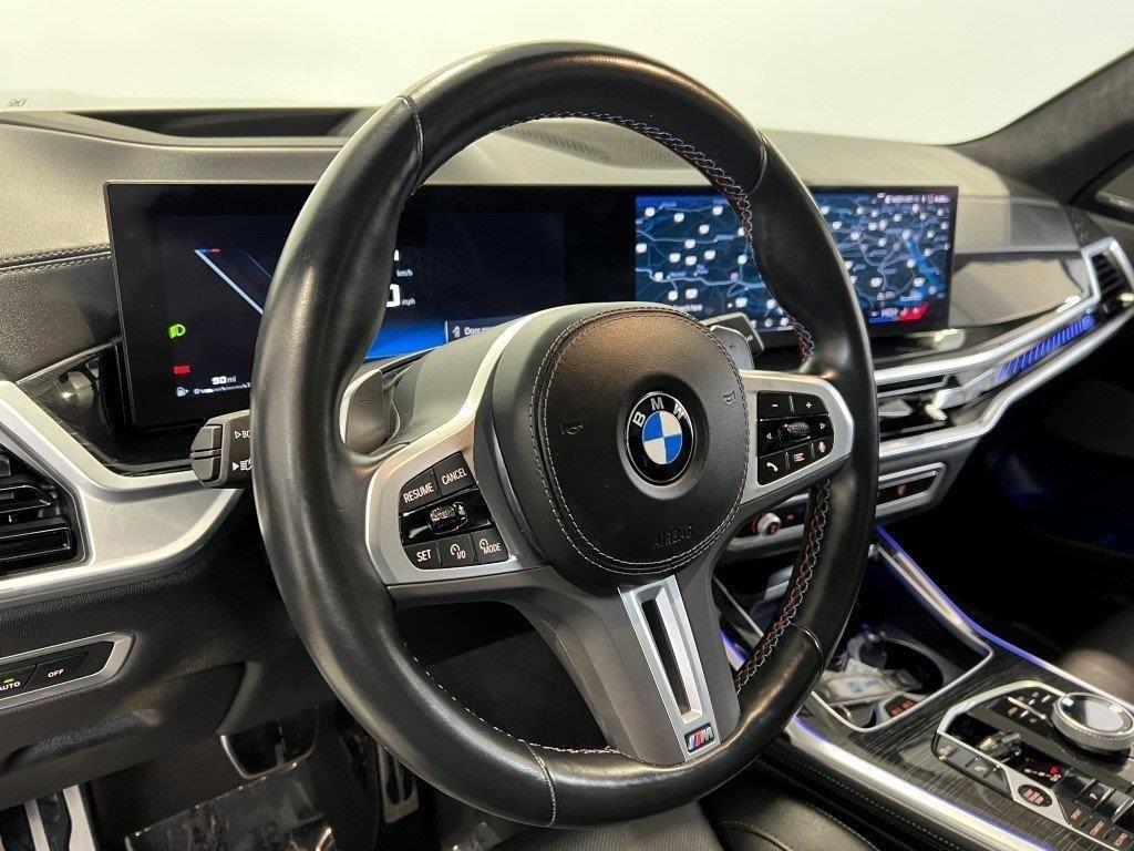 Used 2024 BMW X7 M60i w/ Executive Package image 29