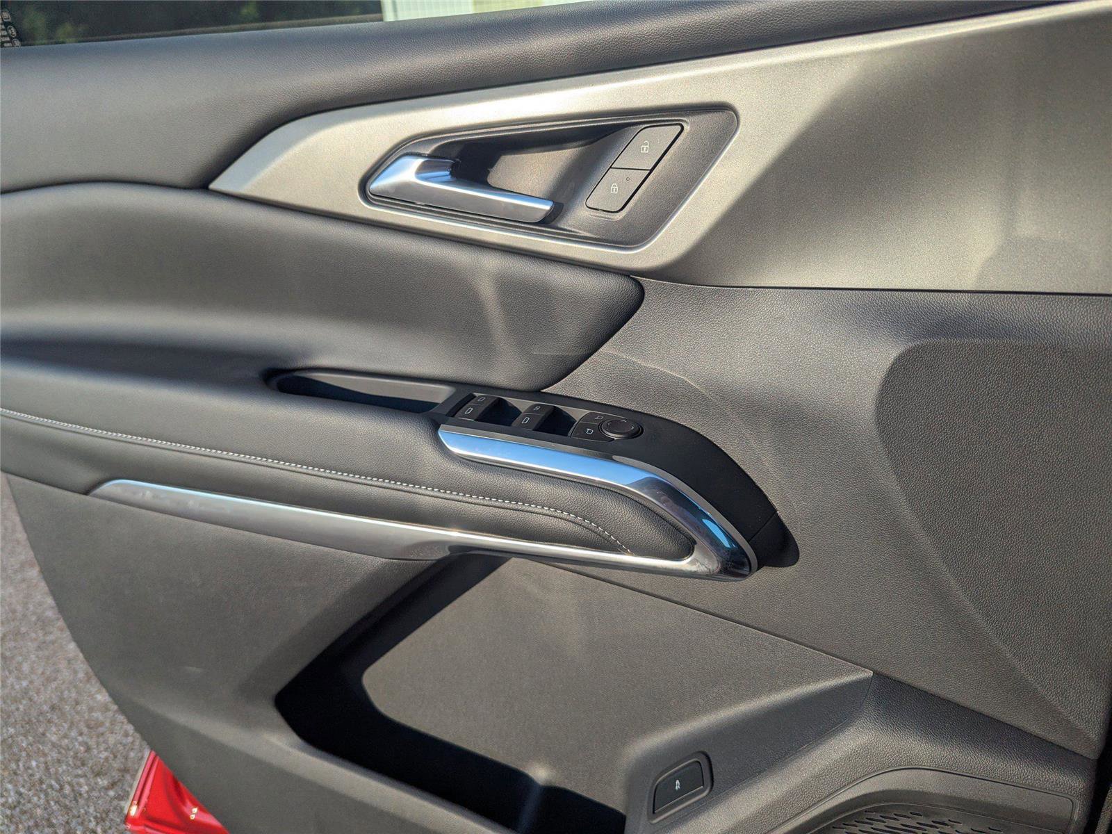 New 2026 Chevrolet Traverse LT w/ Driver Confidence Package image 20