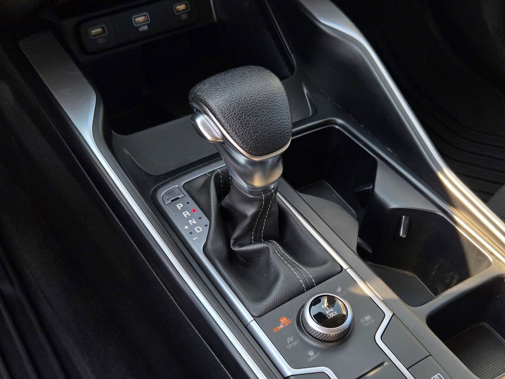 Used 2023 Kia Sorento LX image 34