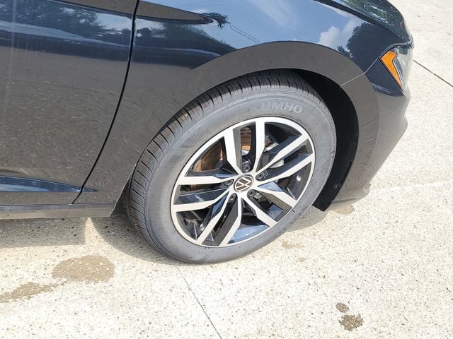 New 2026 Volkswagen Jetta SE FWD image 6
