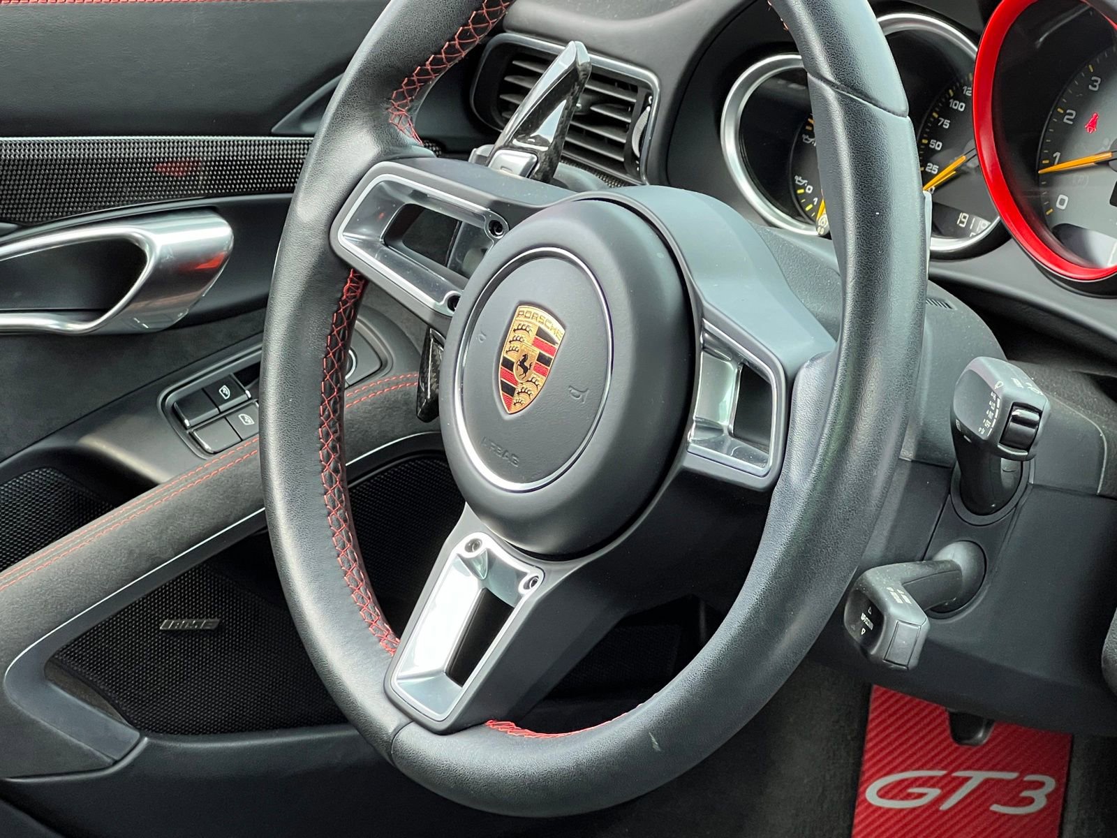 Certified 2019 Porsche 911 GT3 image 36