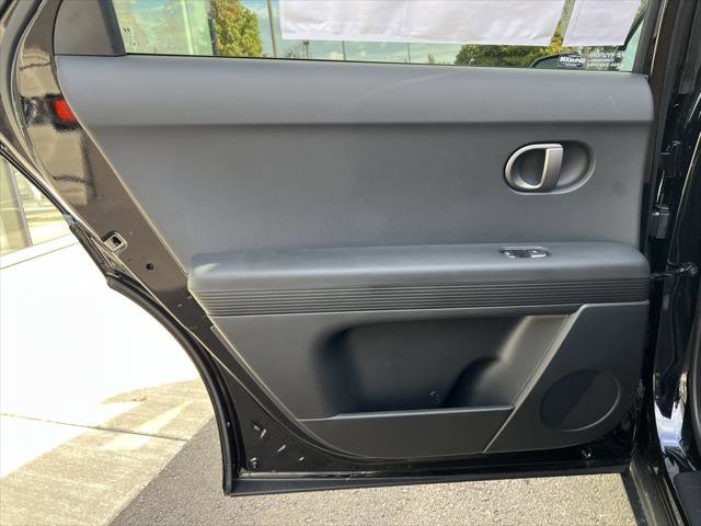 New 2025 Hyundai Ioniq 5 SEL image 28