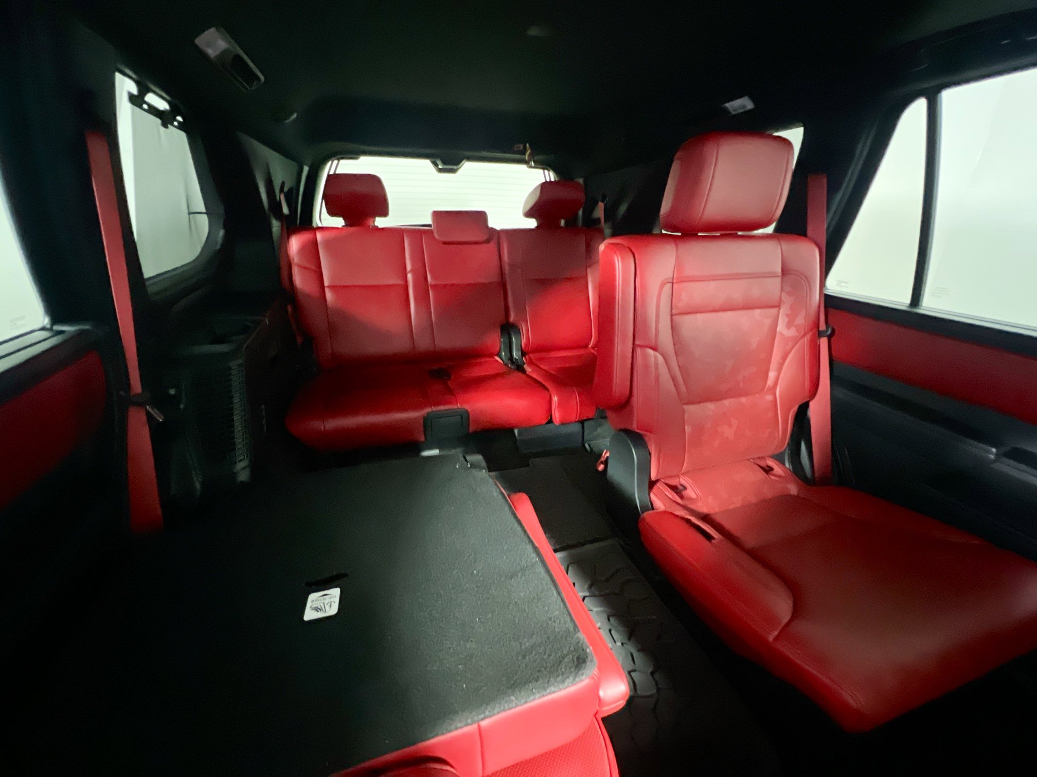 Used 2025 Toyota Sequoia TRD Pro AWD/4WD image 33