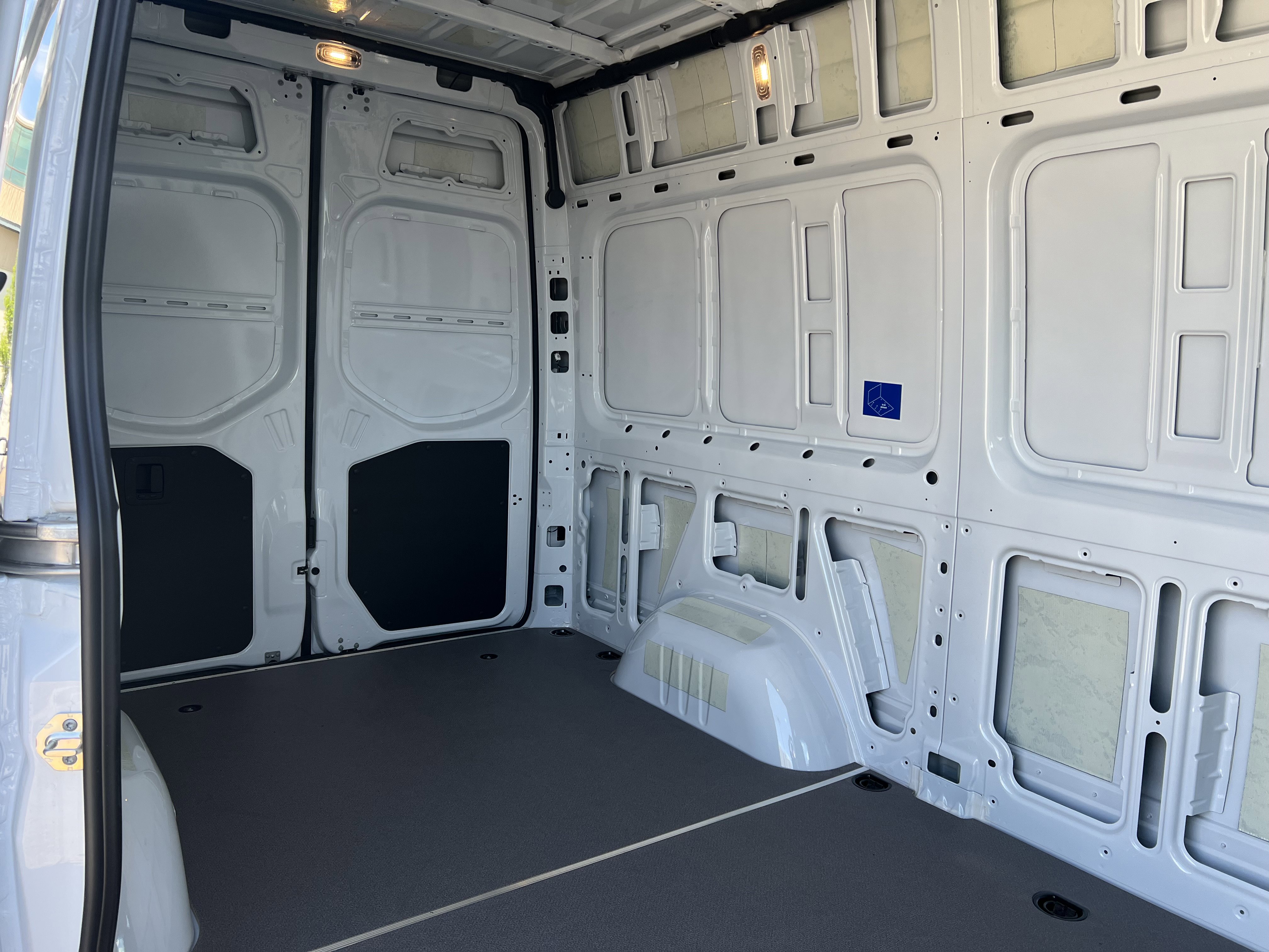 New 2025 Mercedes-Benz Sprinter 2500 image 19