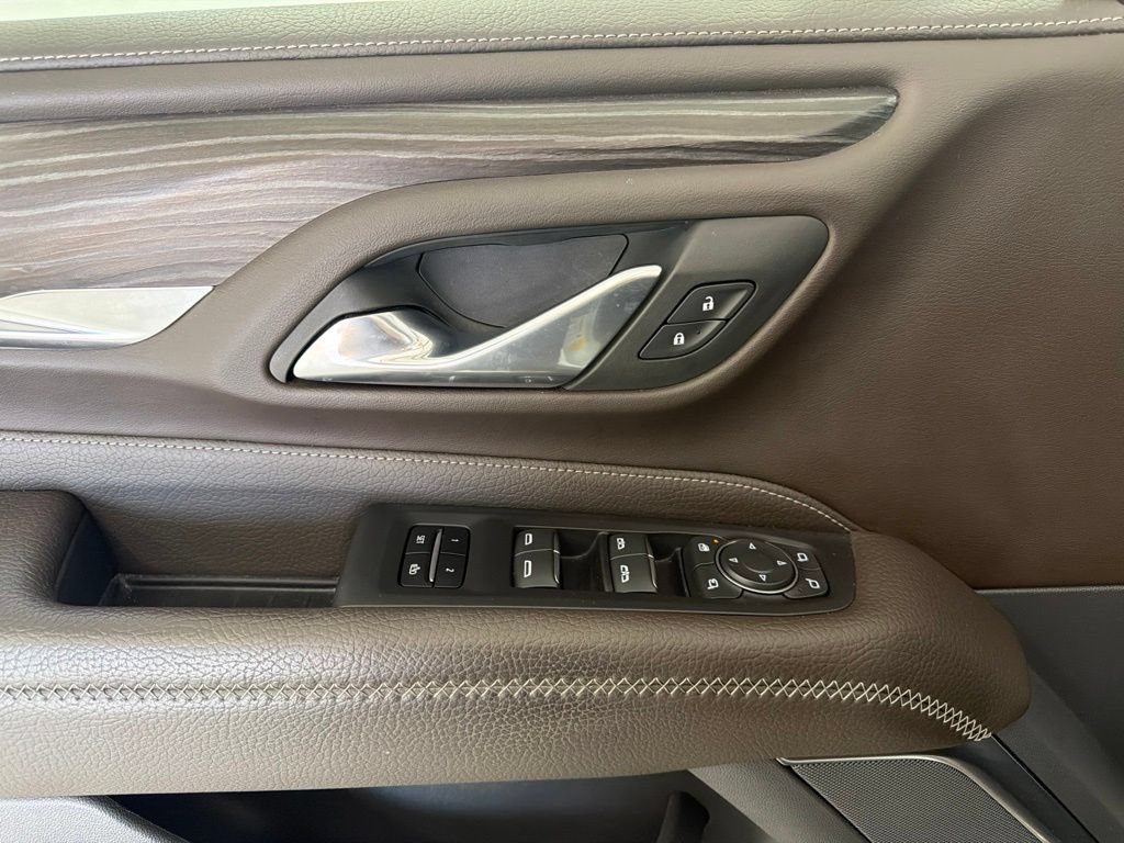 Used 2023 GMC Yukon Denali AWD/4WD image 23