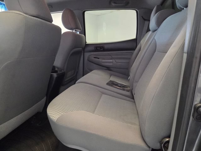 Used 2015 Toyota Tacoma 4x4 Double Cab w/ SR5 Package image 12