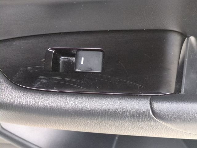 Used 2021 MAZDA CX-5 Touring image 32