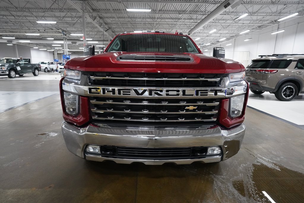 Used 2021 Chevrolet Silverado 2500 LTZ w/ LTZ Convenience Package image 11