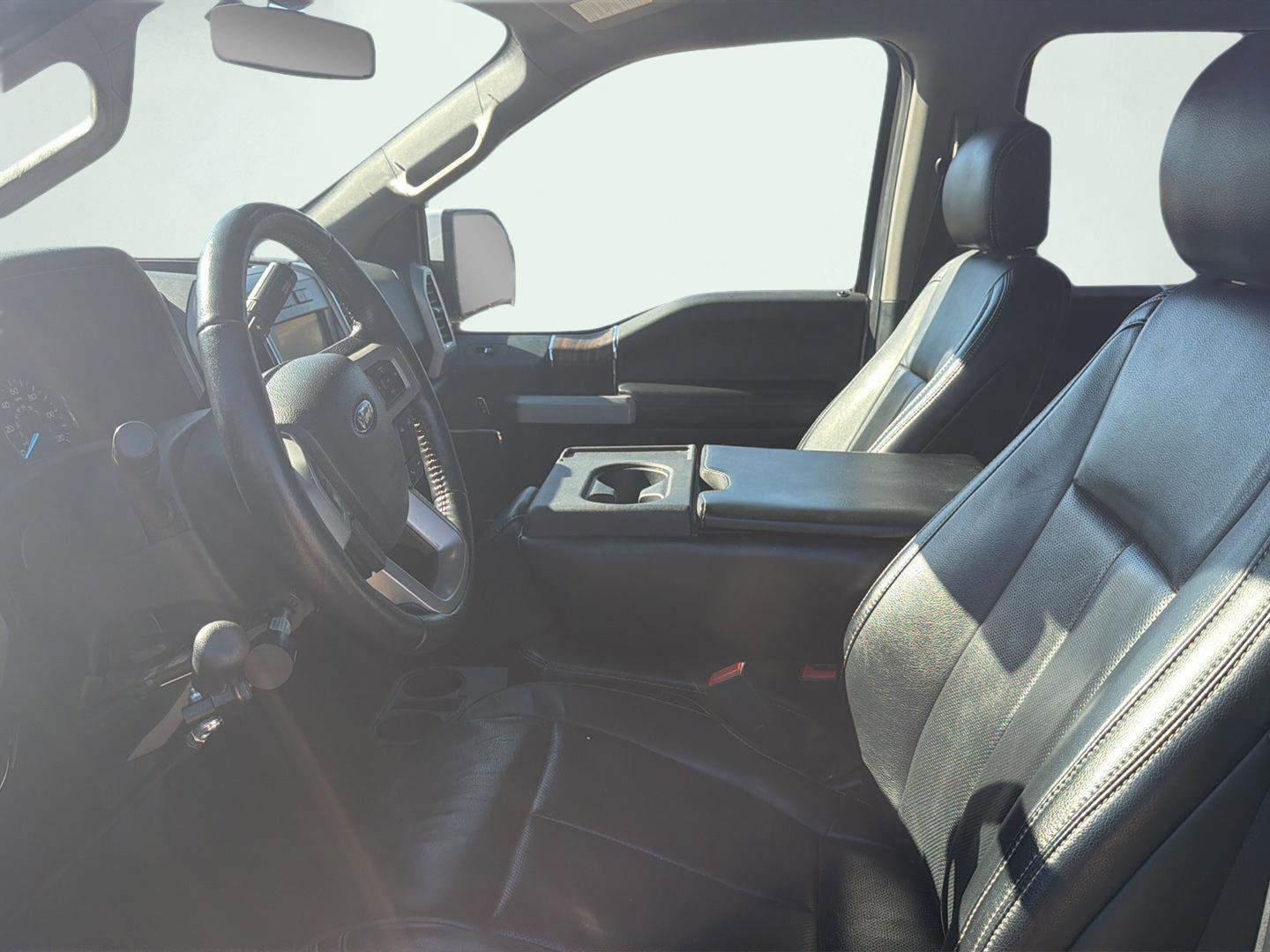 Used 2019 Ford F150 Lariat w/ Equipment Group 501A Mid AWD/4WD image 9