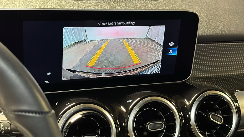 Used 2021 Mercedes-Benz GLB 250 4MATIC image 28