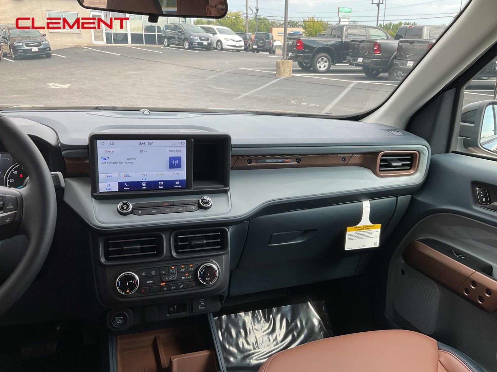 Used 2023 Ford Maverick Lariat w/ Lariat Luxury Package image 19