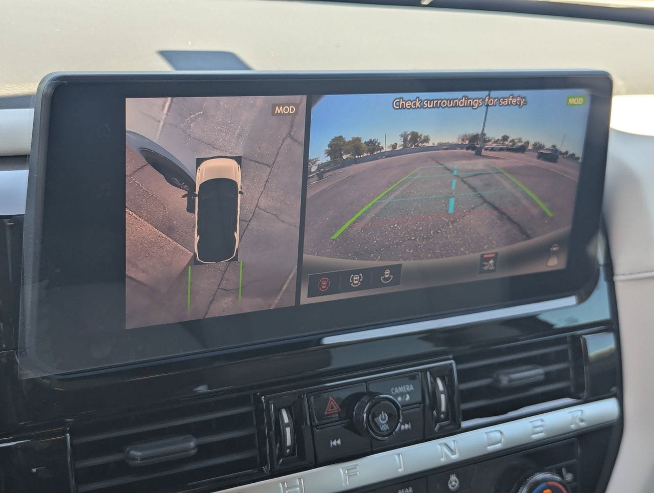 New 2026 Nissan Pathfinder SL FWD image 19