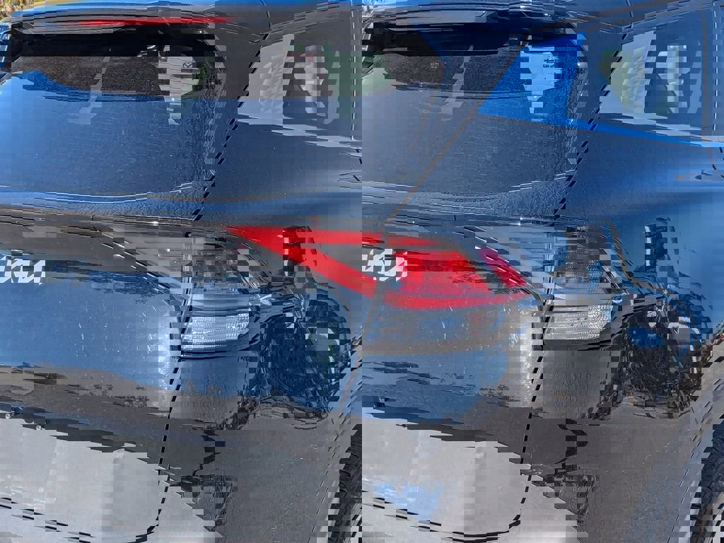 Certified 2023 Kia Sportage EX image 7