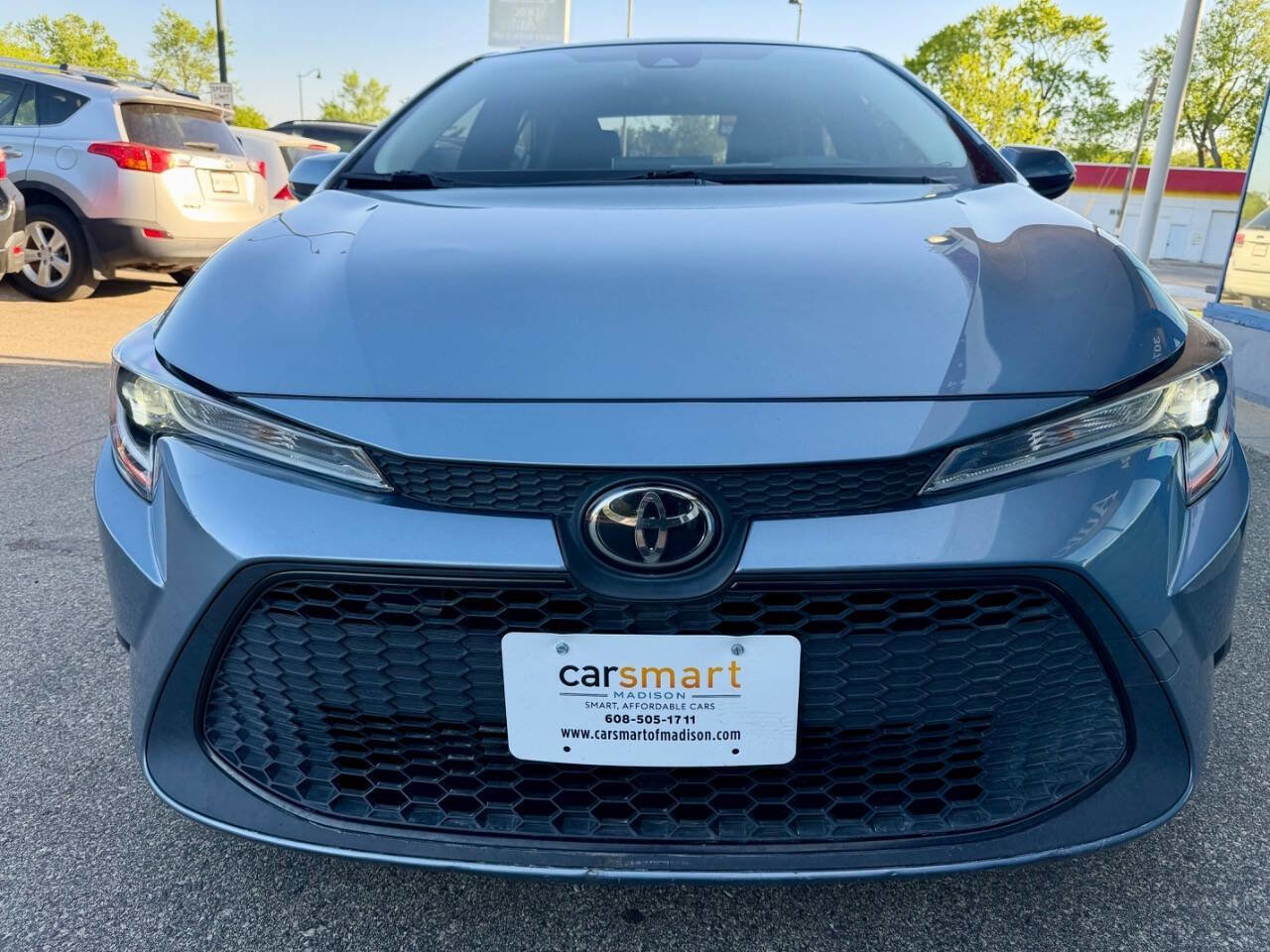 Used 2021 Toyota Corolla LE FWD image 5