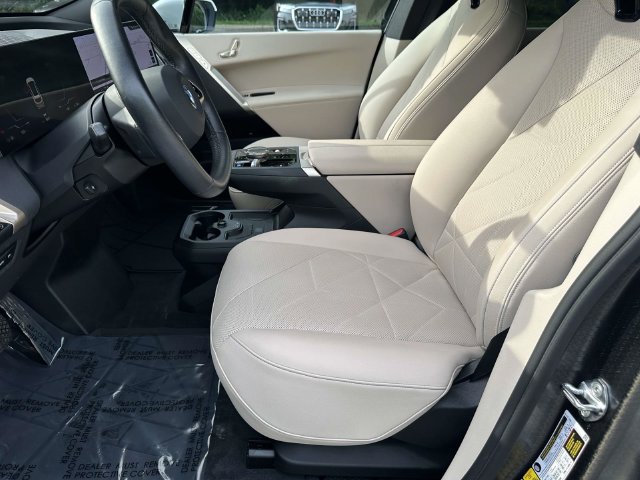 Certified 2024 BMW iX xDrive50 w/ Sport Package AWD/4WD image 26