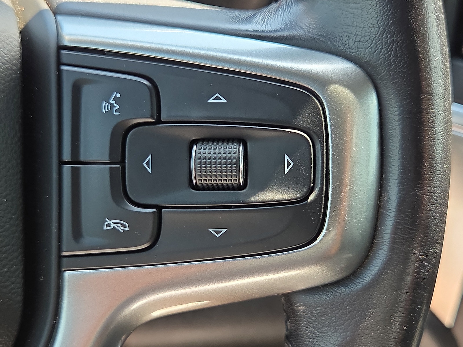Used 2021 Chevrolet Silverado 2500 LTZ w/ LTZ Texas Edition AWD/4WD image 22