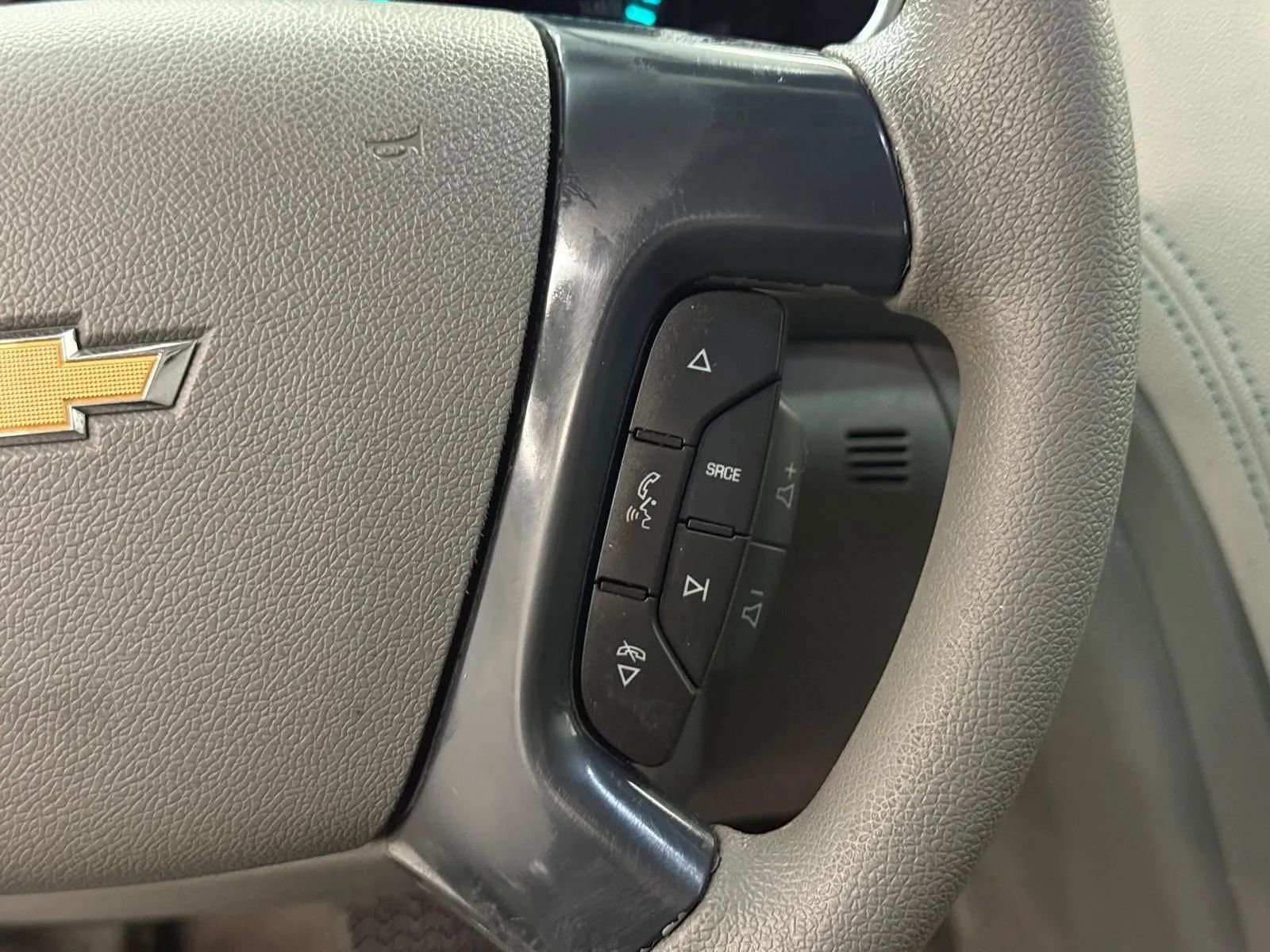 Used 2013 Chevrolet Traverse LS image 39