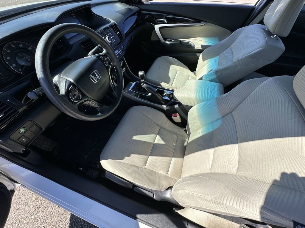 Used 2017 Honda Accord LX-S image 22