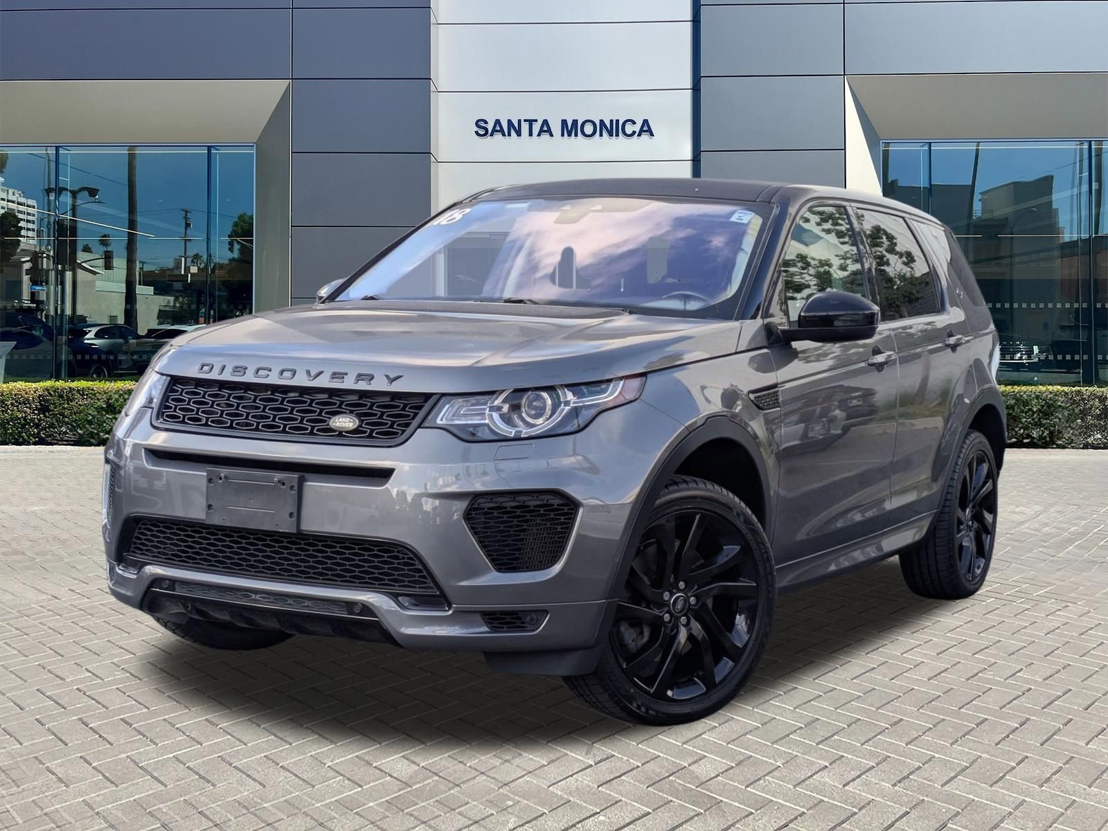 Used 2018 Land Rover Discovery Sport HSE image 1
